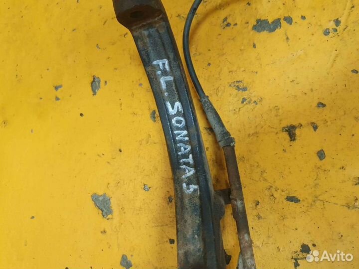 Ступица колеса передняя кулак поворотный Hyundai s