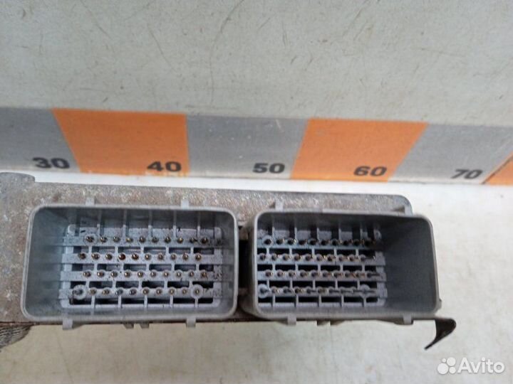 Блок управления двигателем Chrysler Stratus