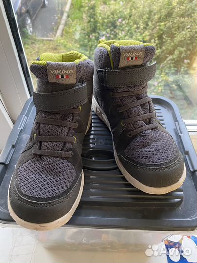 Дмисезонные ботинки viking 34