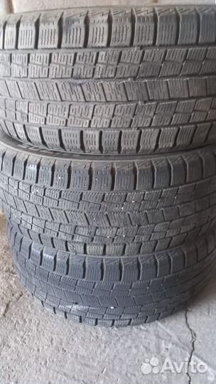 Goform W705 215/55 R17