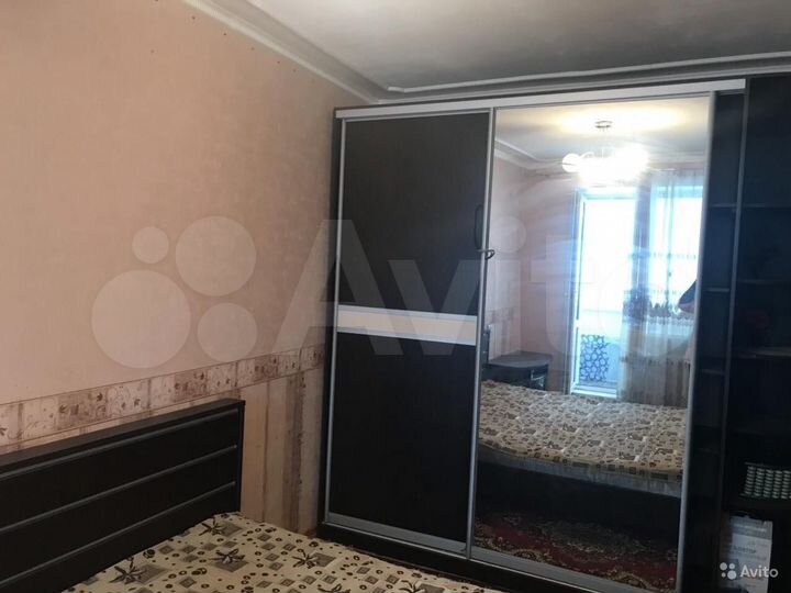 2-к. квартира, 50 м², 4/9 эт.