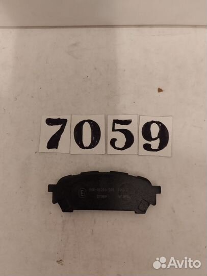 Задние торм.колодки Subaru Forester SG5, SG9; 07г