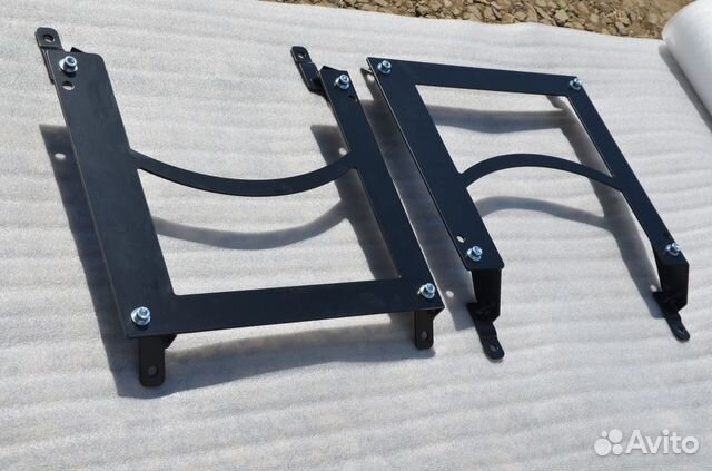 Салазки сидений BMW F в Toyota LC Prado 120