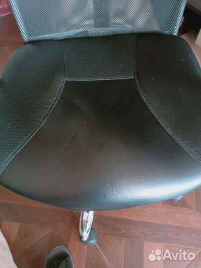 Продам кресло компьютерное