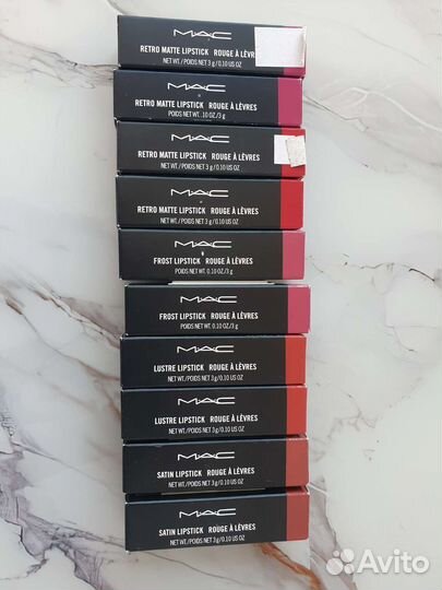 Помада MAC