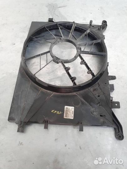 Диффузор вентилятора Volvo V70 2 рест. 2006