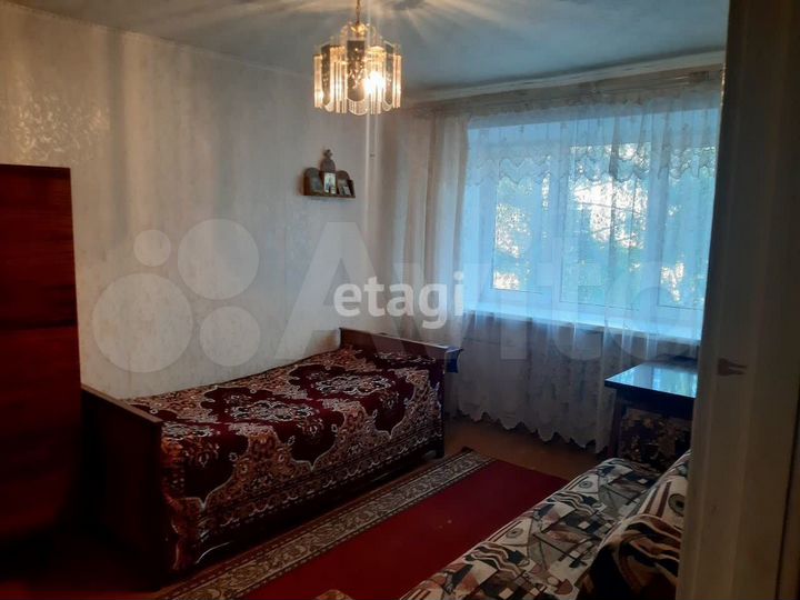2-к. квартира, 50 м², 4/4 эт.