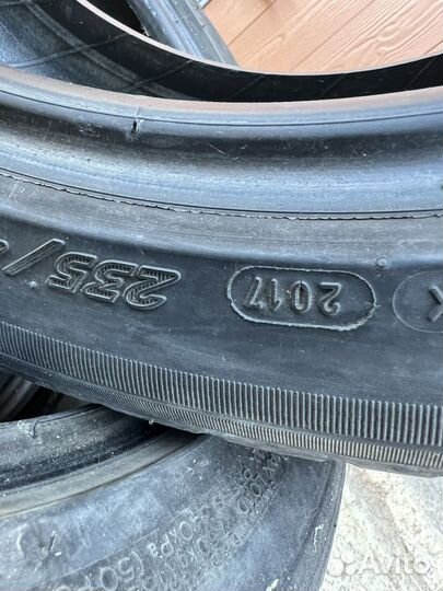 Michelin Pilot Sport 3 235/45 R18