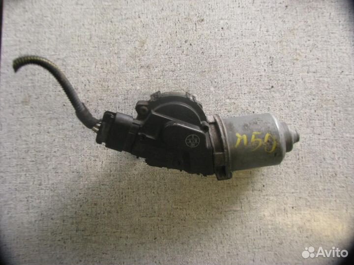 Моторчик стеклоочистителя передний Opel Insignia