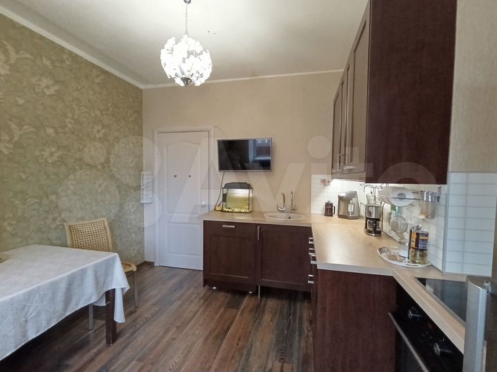 2-к. квартира, 53,1 м², 7/16 эт.