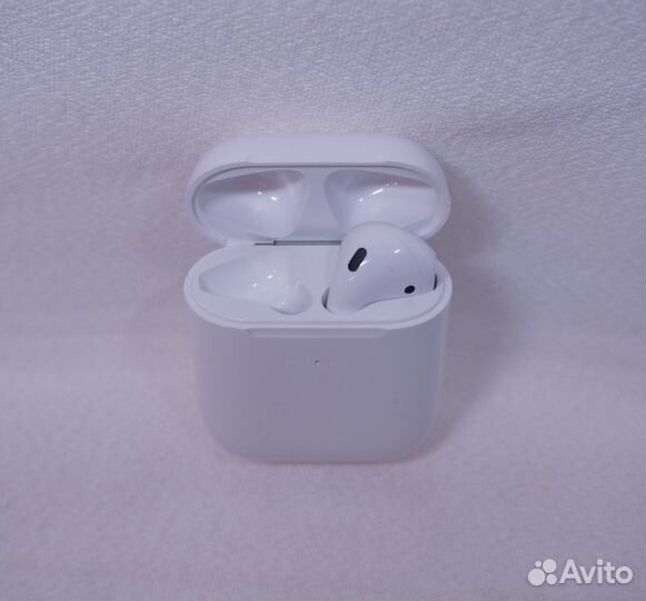 Беспроводной наушник hoco правый бесплатно