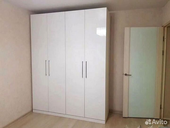 Шкаф распашной новый в рассрочку без банка