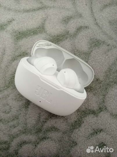 Беспроводные наушники jbl wave 200tws
