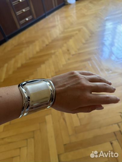 Браслет на руку в ассортименте