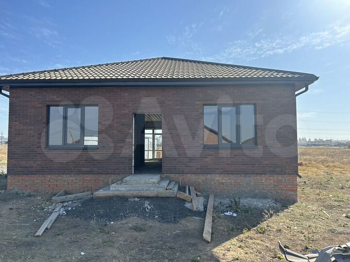 Дом 105 м² на участке 5 сот.