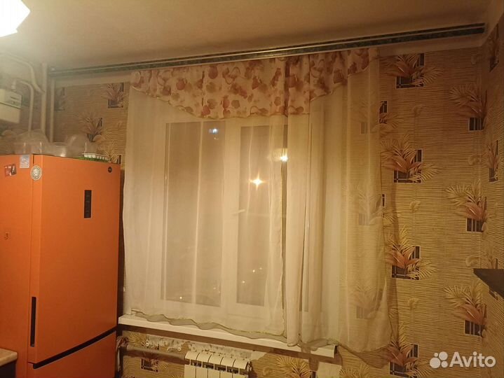 Багета со шторой