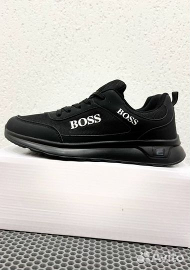 Кроссовки Boss надежные