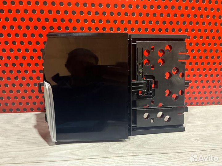 Вещевой ящик центральной консоли Bmw 5 G30 2018