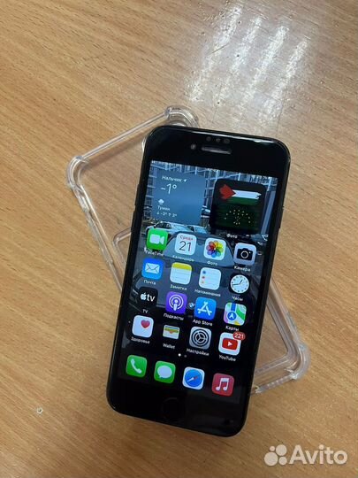 iPhone 7, 32 ГБ