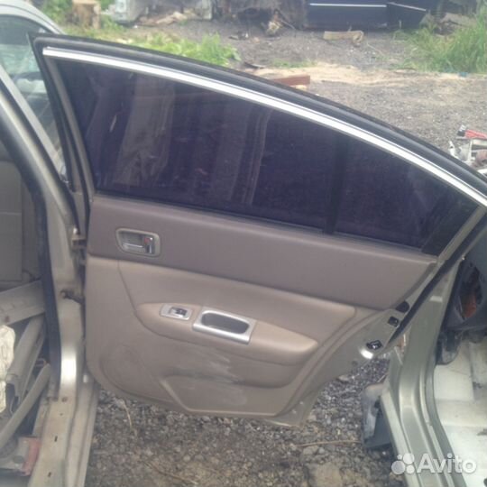 Задняя правая дверь чери фора