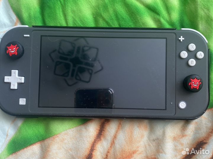Nintendo switch lite с играми