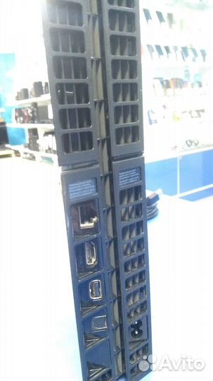 Игровая приставка Sony PlayStation 4 500Gb /ур