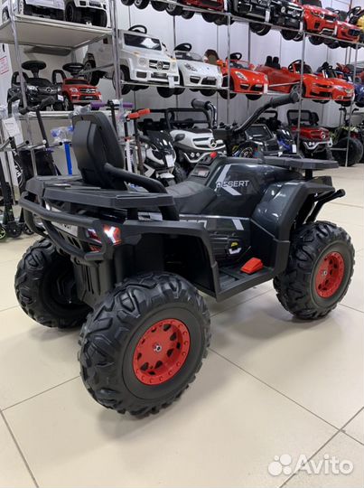 Квадроцикл 4*4 XMX 607 карбон краска