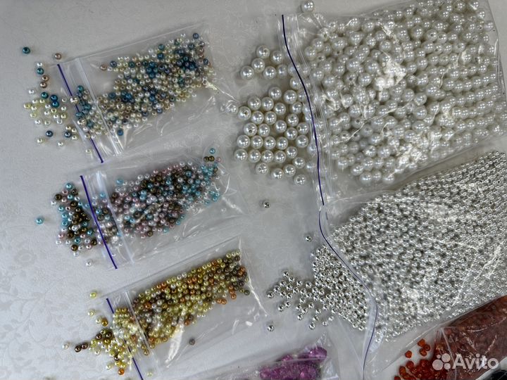 Блестки, бусины, наполнители