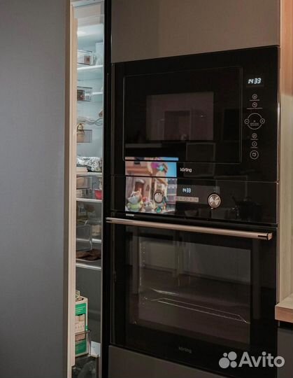 Кухонный гарнитур на заказ. Бecплaтнaя ycтaнoвкa