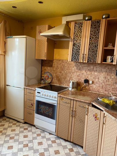 2-к. квартира, 60 м², 10/16 эт.