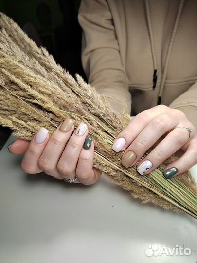 Мастер маникюра и педикюра