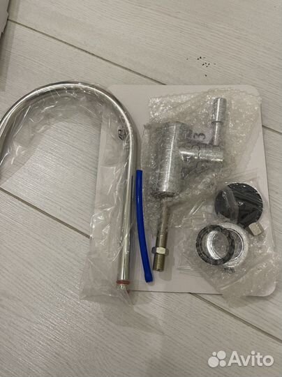 Плита электрическая, кран новый, кувшин