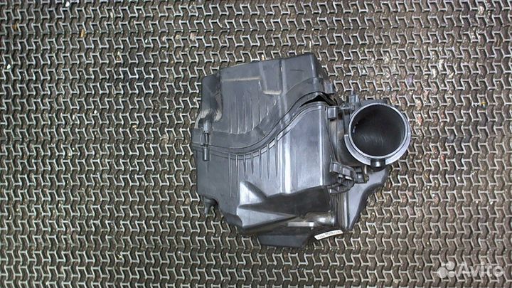 Корпус воздушного фильтра Ford Escape 2015, 2018