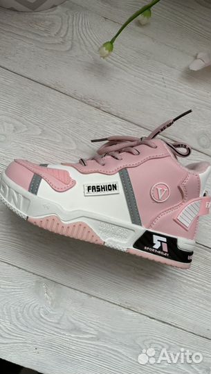 Ботинки для девочки 28,29,30,31,32 рр