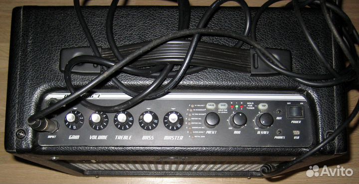 Комбоусилитель гитарный Fender Mustang I (V2)