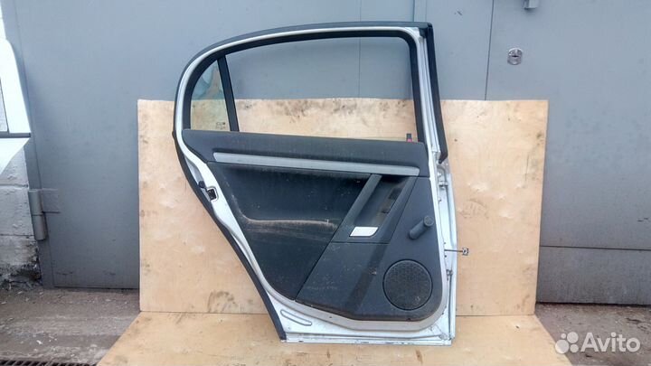 Дверь задняя левая на Опель Вектра Ц Седан