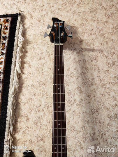 Бас гитара Homage 4 струны