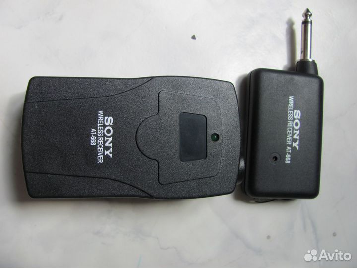 Микрофон-петличка беспроводной