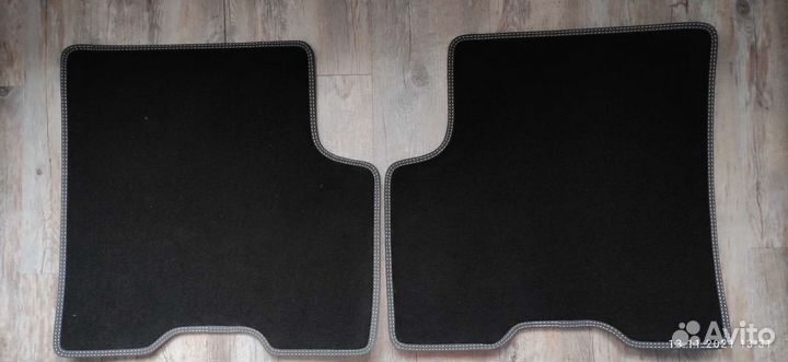 Автомобильные коврики