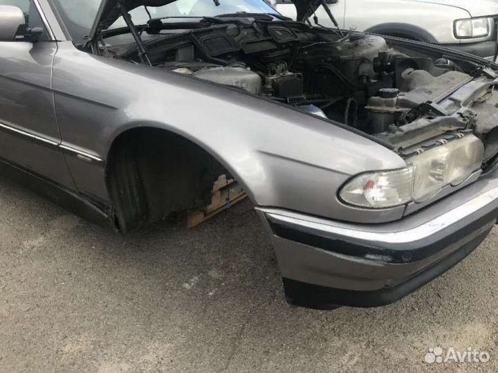 Лонжерон правый BMW 7 E38 2000