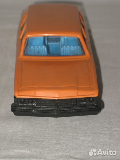 Газ-14 Чайка. Пластмасса. СССР