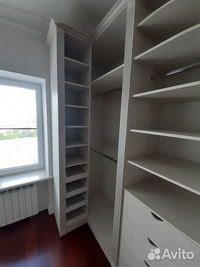 Шкаф в прихожую