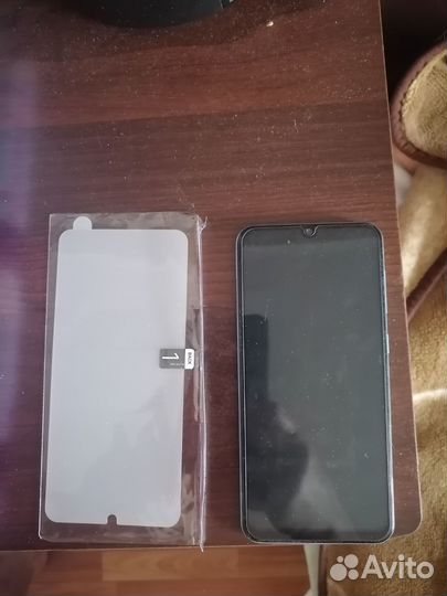 Samsung Galaxy A50, 4/64 ГБ