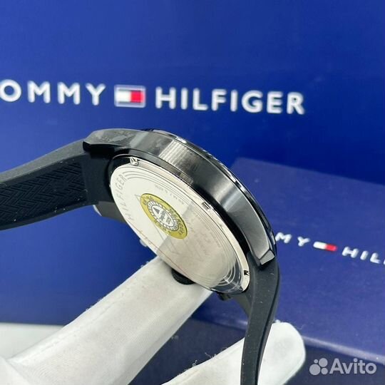 Мужские часы tommy hilfiger TH1791352