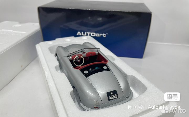 Модель автомобиля Porsche 356 Roadster