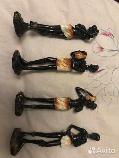 Африканские статуэтки