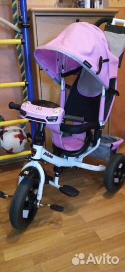 Трехколесный велосипед-коляска Moby kids