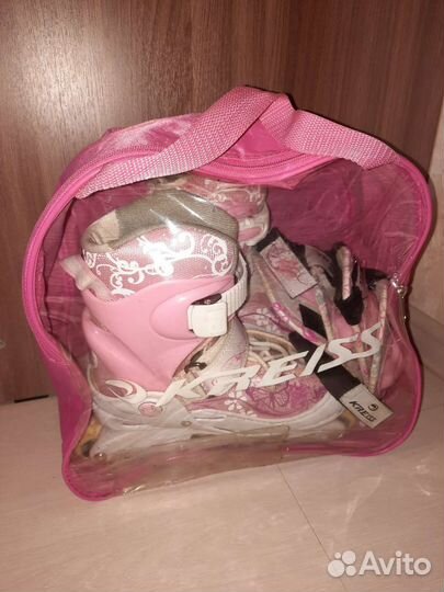 Роликовые коньки и защита