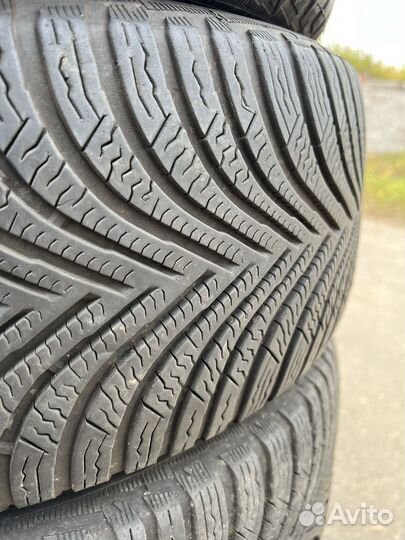 Michelin Alpin 5 215/55 R16