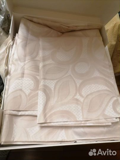 Provasi покрывала и комплект постельного белья